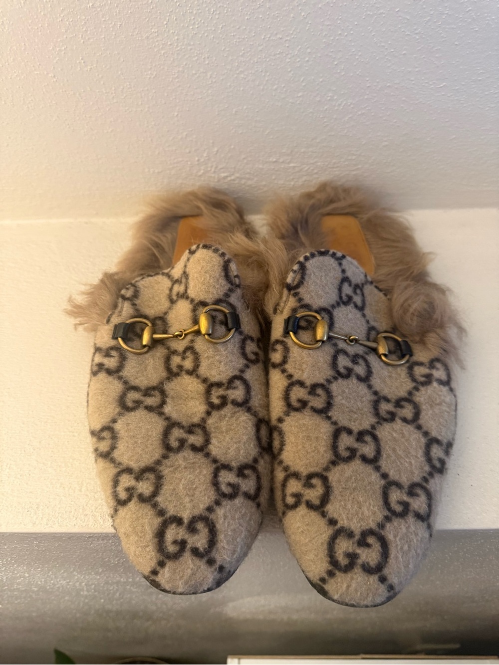 Gucci Beige GG Wool Fur-Lined Horsebit Mules
